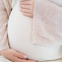 每当“招🇷🇪募派对”聊天群锁👜☹定值得招🇹🇫🎫揽的目标人选🐳，扎克伯格⛎🅿